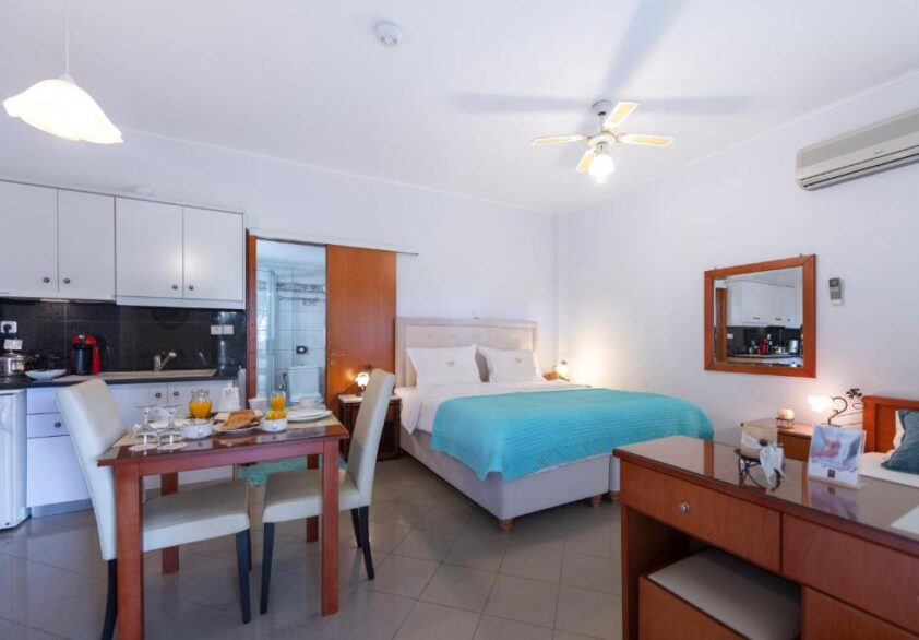 Poseidon_Triple_Apartment