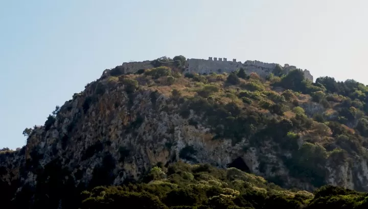 Palaiokastro_and_Nestors_Cave-720x410.jpg