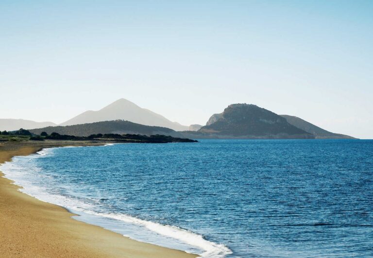 Romanos Vromoneri beach