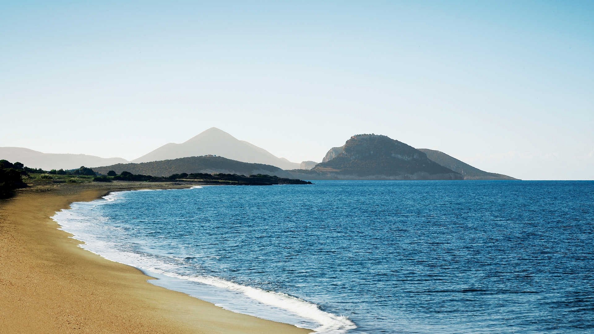 Romanos Vromoneri beach