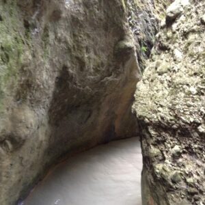Peristeria Gorge with stalagmites1